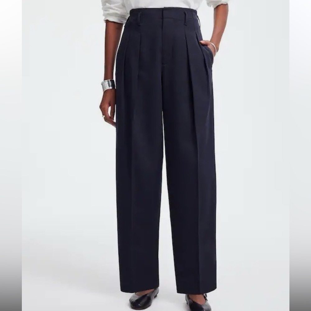 Madewell pleated carrot pants